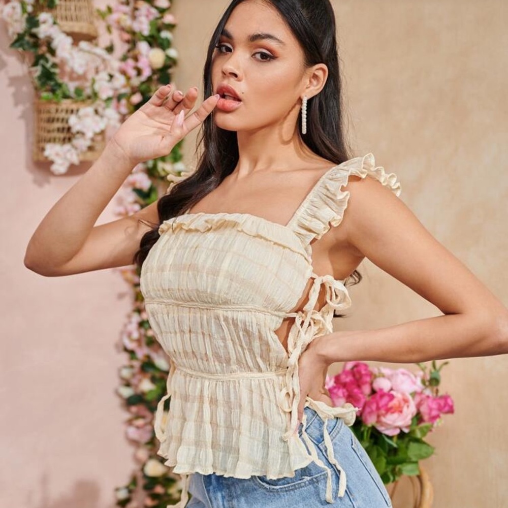 Ruffled  cream Sleeveless Top